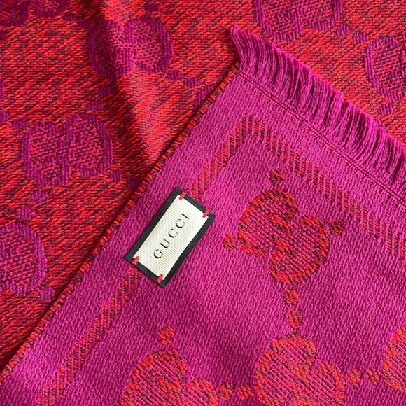 GUCCI EMBROIDERED GG Supreme 45x95 Women’s Scarf Flame Pink BNWT Made In Italy - Picture 8 of 16